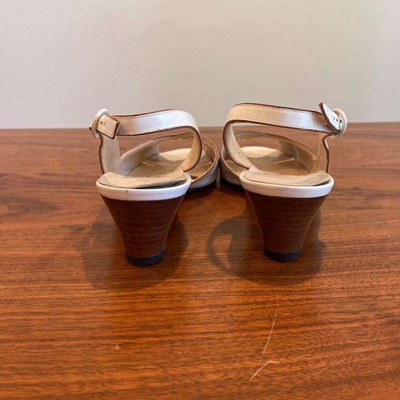 Vintage Salvatore Ferragamo Bussola Heels - Picture 6 of 9